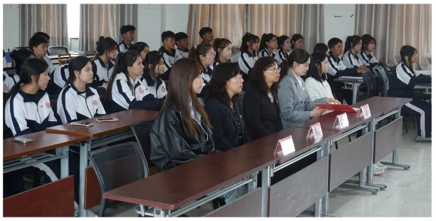 岁月恰芳华，理想正青春